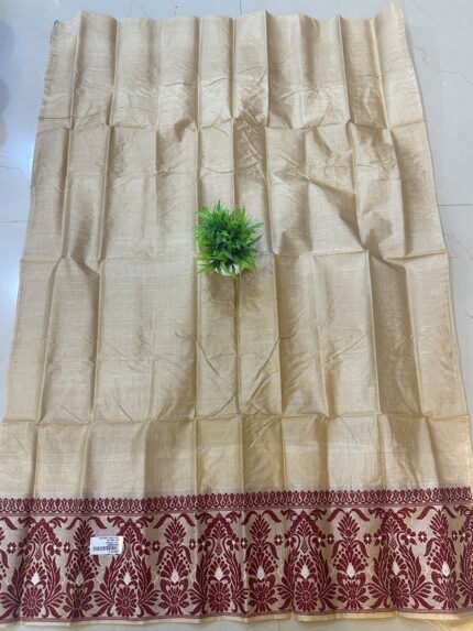 Pure toss Mekhela