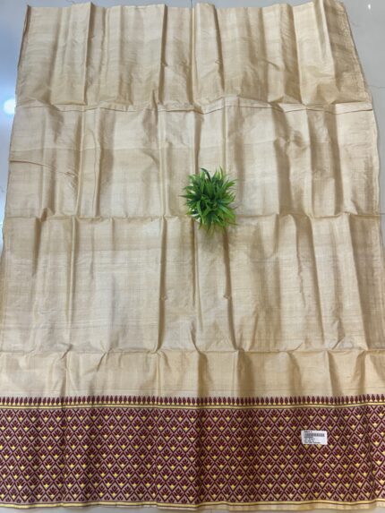 Pure toss Mekhela